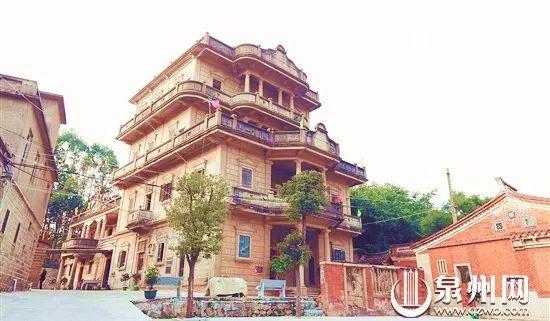 (图为晋江梧林社区的华侨建筑)