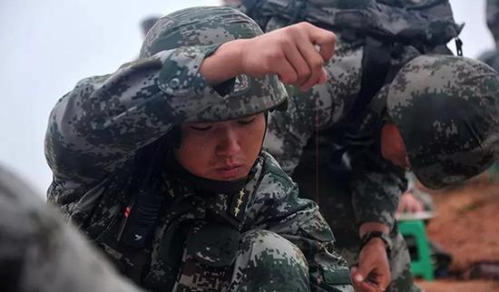 能战者上：解放军一批连长破格提拔当营长_手机新浪网