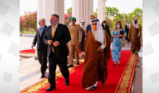 当地时间8月26日，美国国务卿蓬佩奥访问巴林。