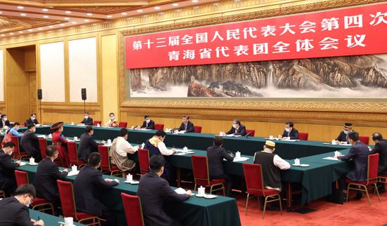 2021年3月7日，习近平参加十三届全国人大四次会议青海代表团审议。
