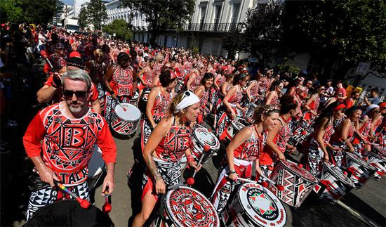 “脱欧”僵局致外国精英大量流失 约翰逊政府急