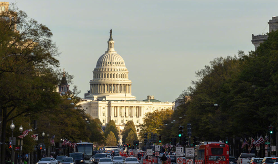 美官员：特朗普不满伊朗新提案 核问题须优先解决