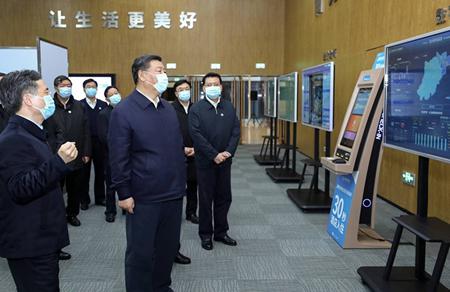 3月31日，习近平在杭州考察。这是习近平在杭州城市大脑运营指挥中心，就杭州运用城市大脑推进城市治理体系和治理能力现代化进行考察调研。