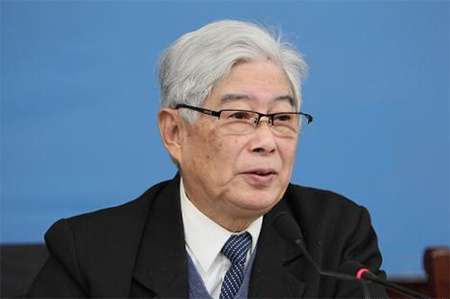 著名教育家顾明远不赞成高考取消外语科目应采取等级考试
