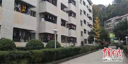 中学女生宿舍被害：生前拒凶手表白 曾向母亲哭诉