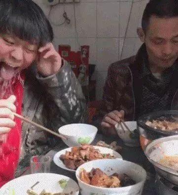 2018最喜感照片 看到第一张领导说要开除我(图)