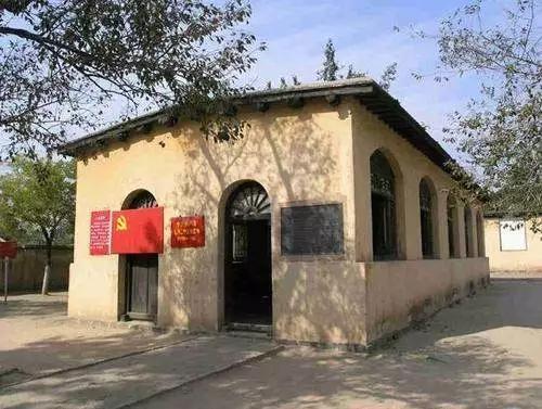 刘少奇女儿毛泽东外孙2上将2中将出席的座谈会