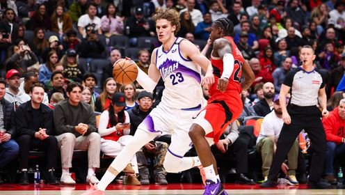 猛龙送爵士6连败 巴雷特21+6 巴恩斯14+9+4帽 马尔卡宁27+11