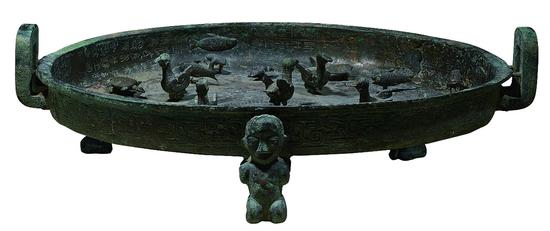 山西公安追回国家一级文物春秋时期青铜器“晋公盘”。  山西省公安厅
