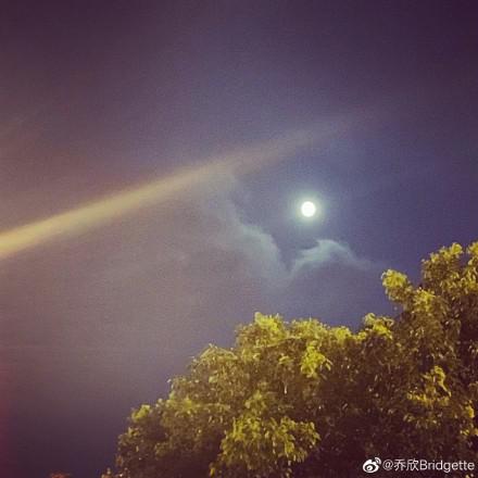 中秋月亮图片:中秋拍月亮大赛 这组图赢了