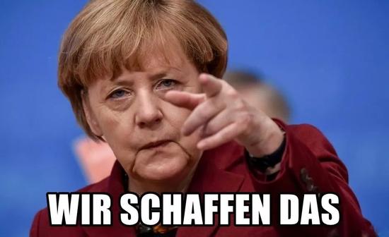 ▲2015年8月31日,针对难民成绩,默克尔称,“Wir schaffen das!”(咱们能应酬!)。这句话后来被遍布援用、接头以致批评。(图源:Reddit)