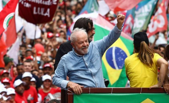 卢拉再次当选巴西总统