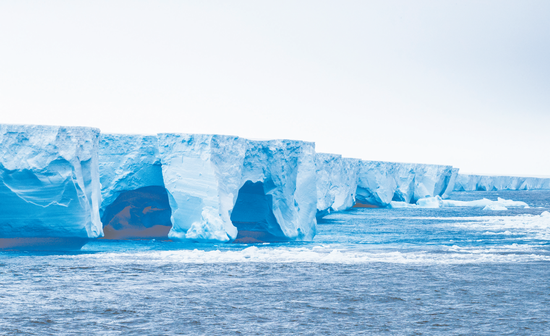 全球最大冰山“销号”，中国卫星记录其“最后旅程”