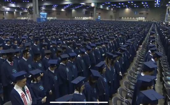 韩国反邪教人士:疫情扩散下的 “新天地”教会