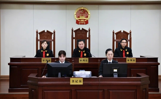 山东省委政法委原副书记惠从冰受贿案一审公开开庭