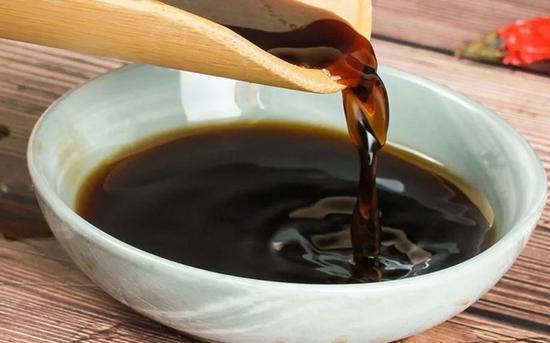 新京报:"醋都"之争,打翻了评比文化的"醋坛子"