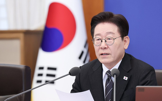 驻韩美军被爆将部分武器装备外调至中东地区，李在明表态