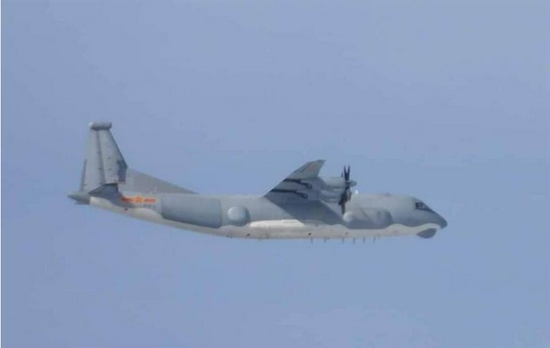 台媒紧盯：2架次解放军军机昨日进入台西南空域，其中一架一度距东沙岛不到30海里