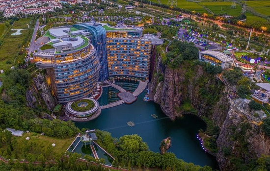 22.5亿！上海这座“世界建筑奇迹”酒店要被卖掉？外滩这座地标也…