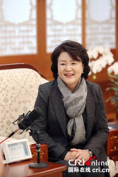 文在寅开启访华之旅韩第一夫人为中国听众读诗 手机新浪网