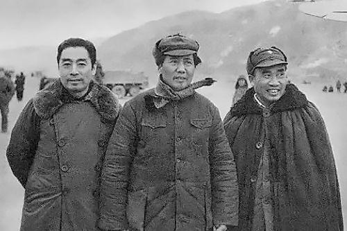 周恩来的图片:100张照片记录周恩来精彩一生(图)