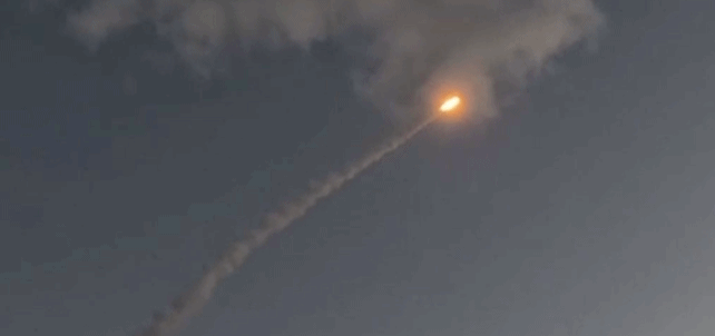 △伊朗伊斯兰革命卫队发布的“真实承诺4”第20波军事行动画面