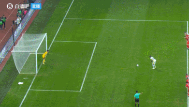 第5次问鼎！国安3-0河南夺足协杯冠军 法比奥戴帽国安获亚冠资格