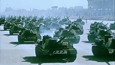 青瓦台大阅兵:大国亮剑 中国历次青瓦台阅兵武器大集结(图)