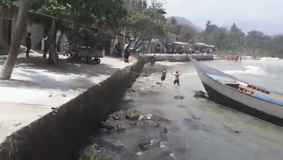 被俘美国特种兵上电视 用＂眼语＂示意自己在说