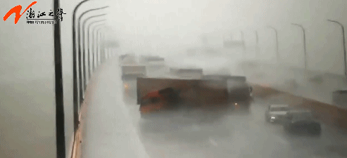 杭州湾跨海大桥↑