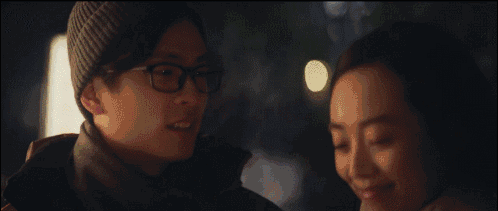 人生最滑稽的错过莫过于：