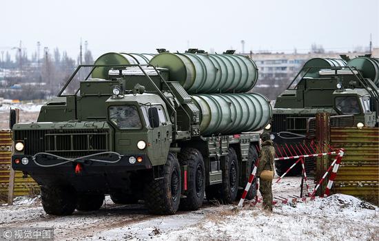 资料图：S-400防空导弹系统。（图：视觉中国）