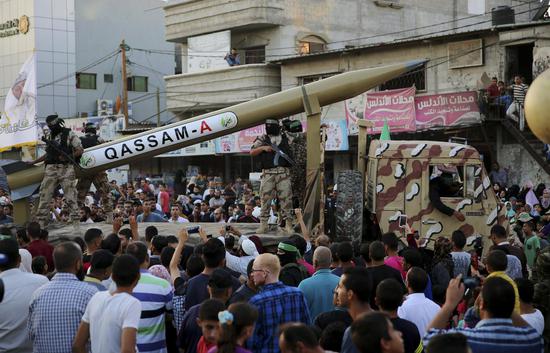 过去，哈马斯武器库最有用的武器，也就是这种射程80公里左右，圆概率极大的“卡桑”大型火箭