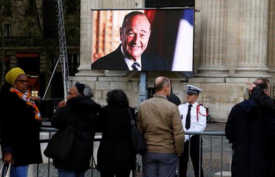 当地时间2019年9月30日，法国前总统雅克·希拉克的葬礼将在巴黎举行。视觉中国 图