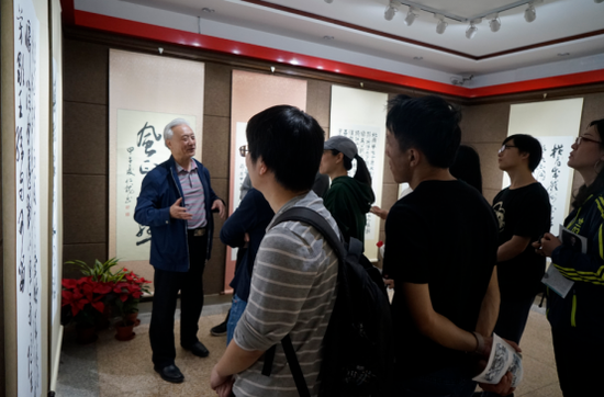 李铁牛:今天实在太幸运了,能现场听到两位老师的授课,真是受益匪浅