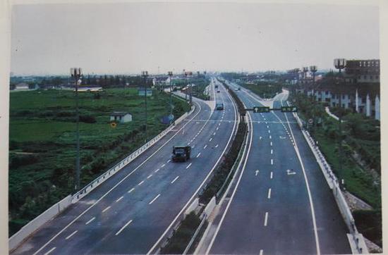 沪嘉高速公路老照片.