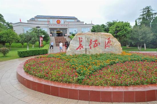 △这是位于江西省于都县的中央红军长征出发纪念馆。