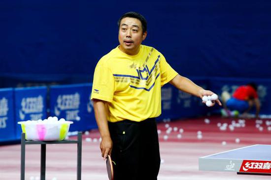 2015年03月23日，四川省成都市，中国女队备战世乒赛。