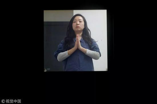 △ 2018年11月11日,在房间内的Park Hye-ri。
