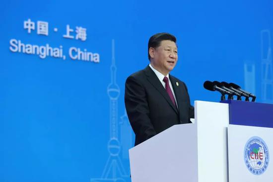 2018年11月5日，习近平出席首届中国国际进口博览会开幕式并发表主旨演讲