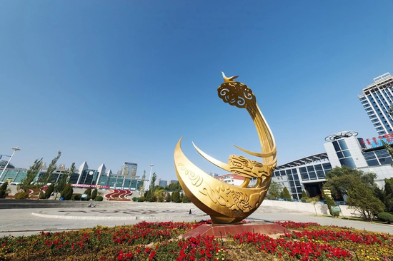 图片来源:视觉中国