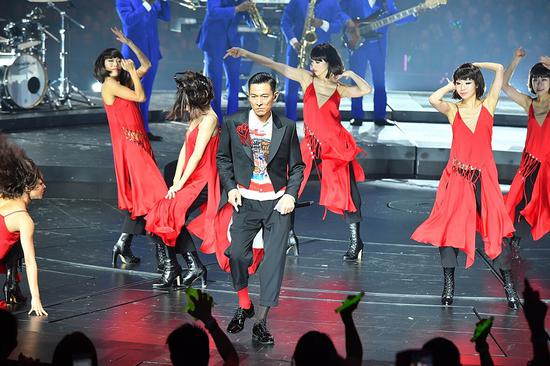 刘德华香港红馆演唱会至12月28日晚已连开14场。图/视觉中国