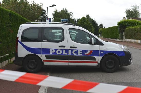 资料图：法国警方执勤车