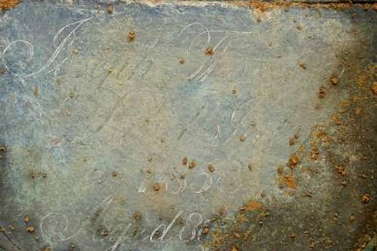汤普森的墓碑 图自ABC