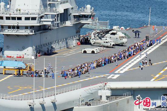 2019年8月23日，辽宁大连，首艘国产航母完成第七次海试，返回大连造船厂。今次海试自8月1日起，共持续长达22天。南宫傲青/IC photo