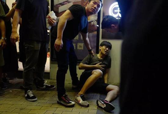 浸会大学学生会会长无条件释放香港警方澄清