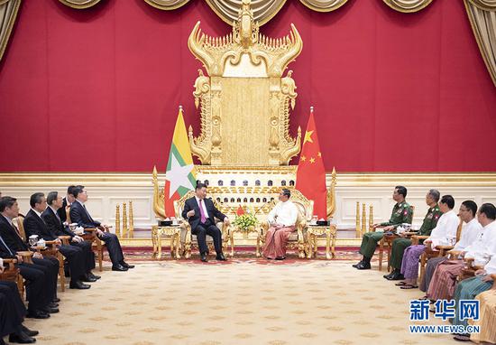 当地时间1月17日下午，国家主席习近平在内比都同缅甸总统温敏会谈。 新华社记者 谢环驰 摄