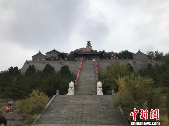 焦山石窟寺坐落在山西省大同市云冈区武周川北岸，距世界文化遗产云冈石窟15公里，至今已有1600年历史。　胡健　摄