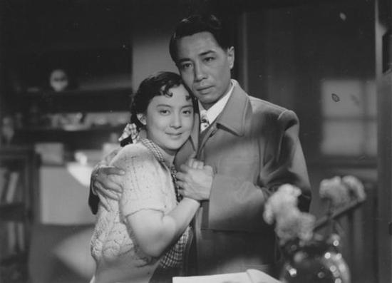 94岁王丹凤离世曾被称为50年代最漂亮女演员
