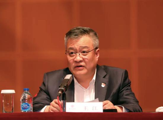 江苏省政府高层连续调整 副省长王江调任中国银
